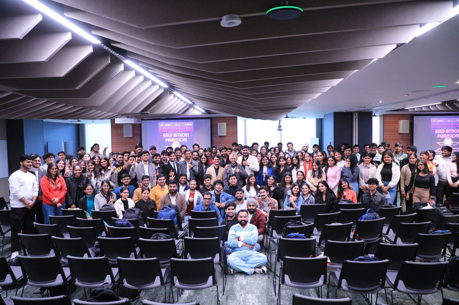 A packed hall at Microsoft Build //localhost India